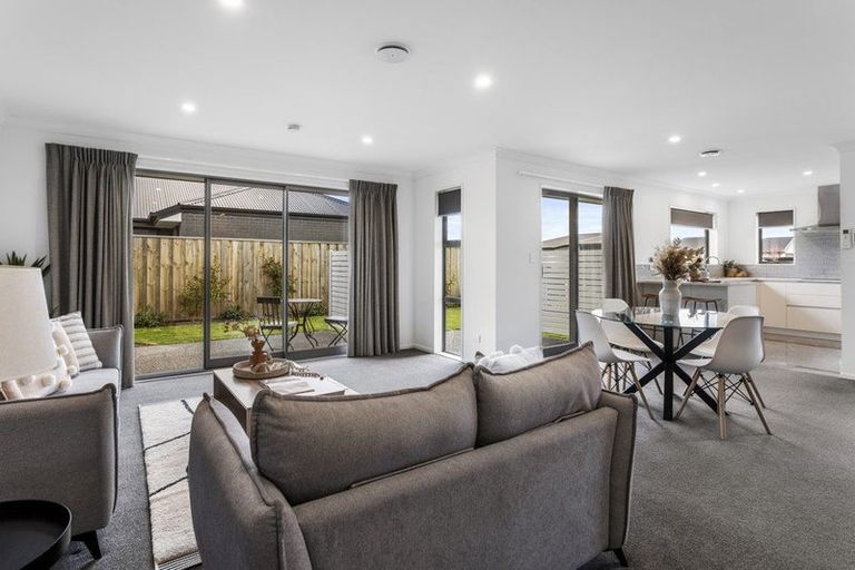 Photo of property in 80a Watkins Drive, Rangiora, 7400