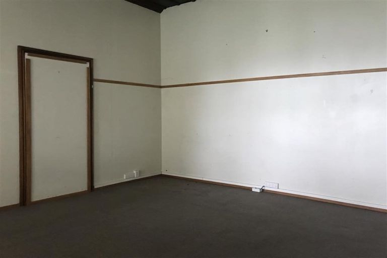 Photo of property in 906 Heretaunga Street East, 906 Heretaunga Street East, Parkvale, Hastings, 4122