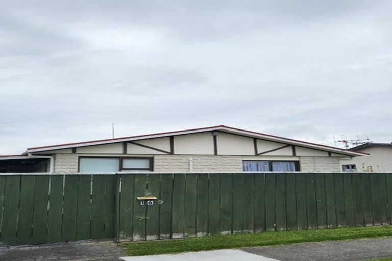 Photo of property in 16 Hakeke Street, Whanganui East, Whanganui, 4500