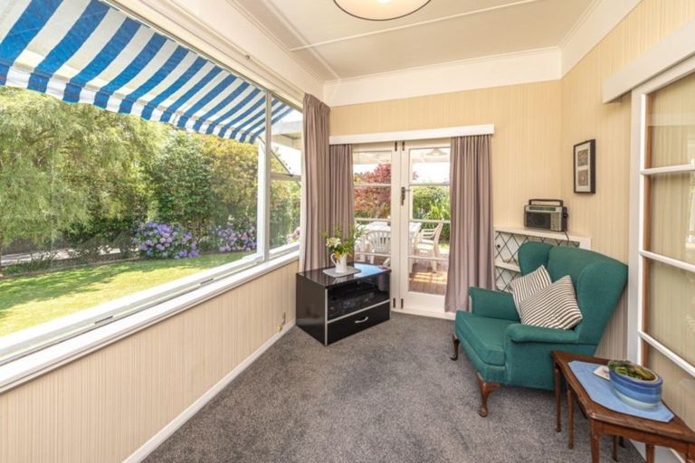 Photo of property in 17 Tulloch Street, Saint Johns Hill, Whanganui, 4500
