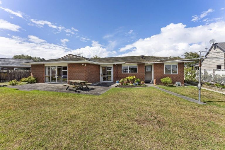 Photo of property in 44 Kentucky Way, Awapuni, Palmerston North, 4412