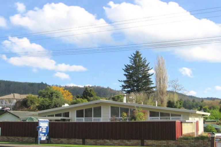 Photo of property in 49 Iles Road, Lynmore, Rotorua, 3010