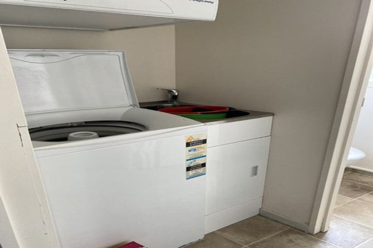 Photo of property in 126 Harbour Terrace, North Dunedin, Dunedin, 9016