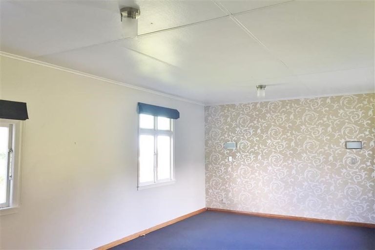 Photo of property in 9 Rawhiti Place, Saint Johns Hill, Whanganui, 4501