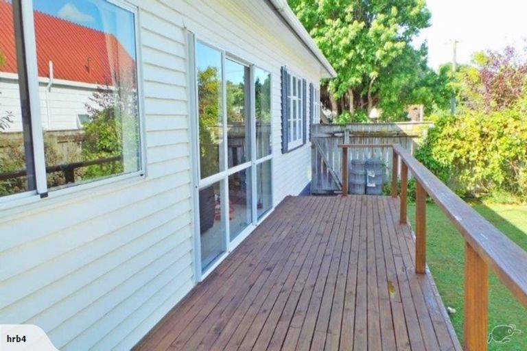 Photo of property in 7 Montgomery Street, Levin, 5510