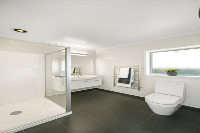 Photo of property in 42 Sovereign Street, Flat Bush, Auckland, 2019