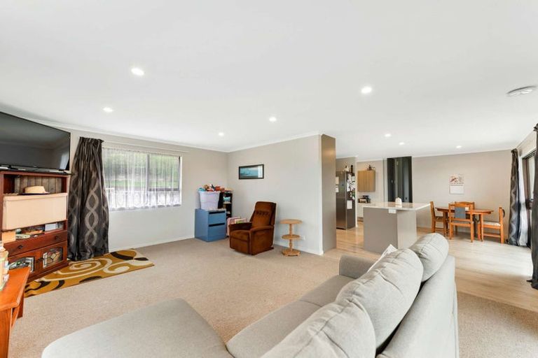 Photo of property in 8 Parkdale Drive, Aramoho, Whanganui, 4500