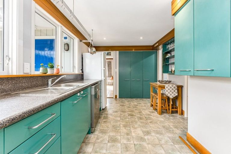 Photo of property in 25 Palm Grove, Belmont, Lower Hutt, 5010