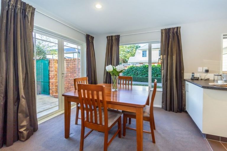 Photo of property in 11a Galway Avenue, Bryndwr, Christchurch, 8052