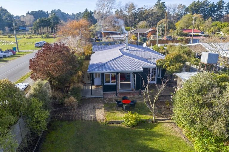 Photo of property in 2 Stalkers Road, Woodend Beach, Kaiapoi, 7691