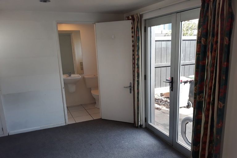 Photo of property in 44c Chester Street West, Christchurch Central, Christchurch, 8013