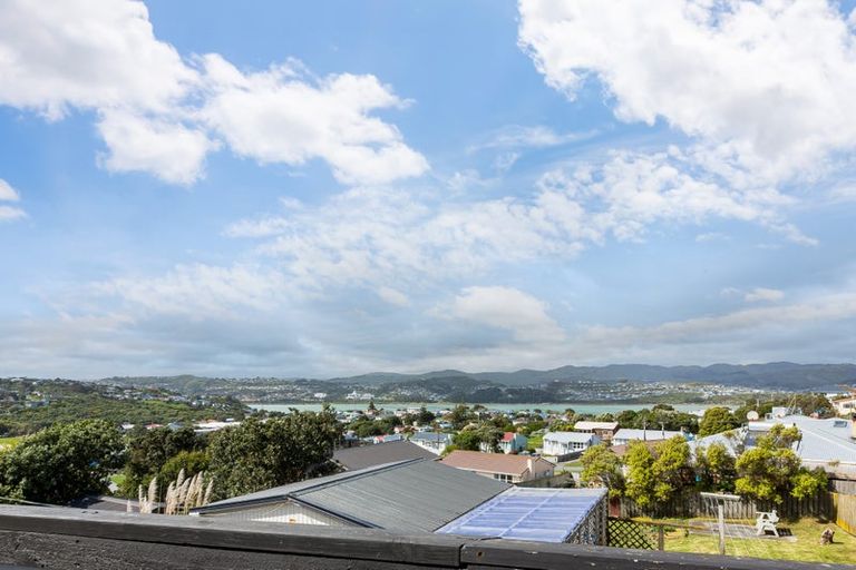 Photo of property in 95 Matatiro Street, Titahi Bay, Porirua, 5022