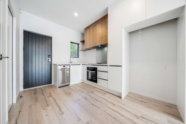 Photo of property in 26c Bellringer Road, Massey, Auckland, 0614