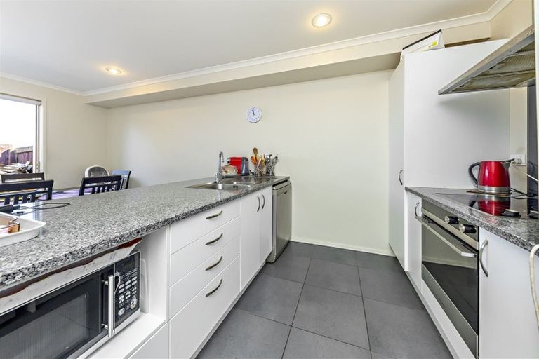 Photo of property in 26 Akeake Lane, Manurewa, Auckland, 2102