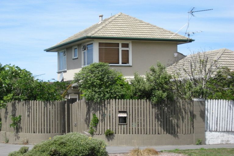 Photo of property in 247 Estuary Road, South New Brighton, Christchurch, 8062