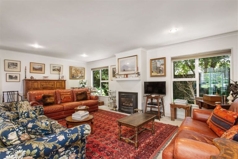 Photo of property in 1/17 Snowdon Road, Fendalton, Christchurch, 8052