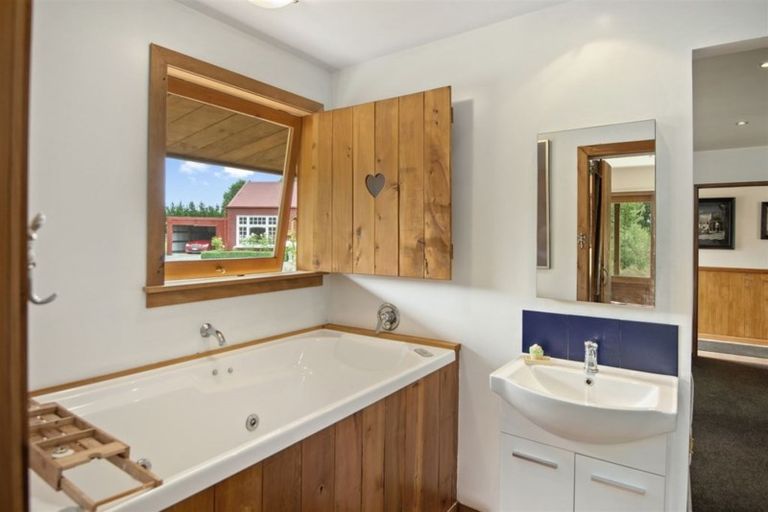 Photo of property in 2824 South Eyre Road, Eyrewell, Rangiora, 7476