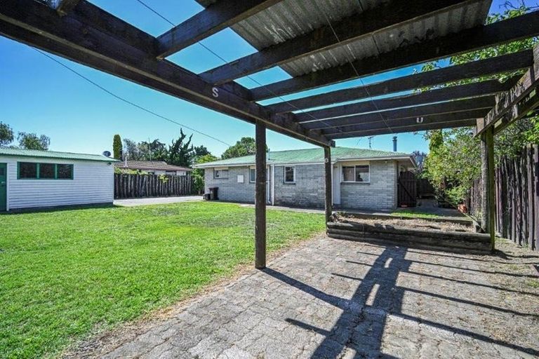 Photo of property in 20 Cartier Crescent, Flaxmere, Hastings, 4120