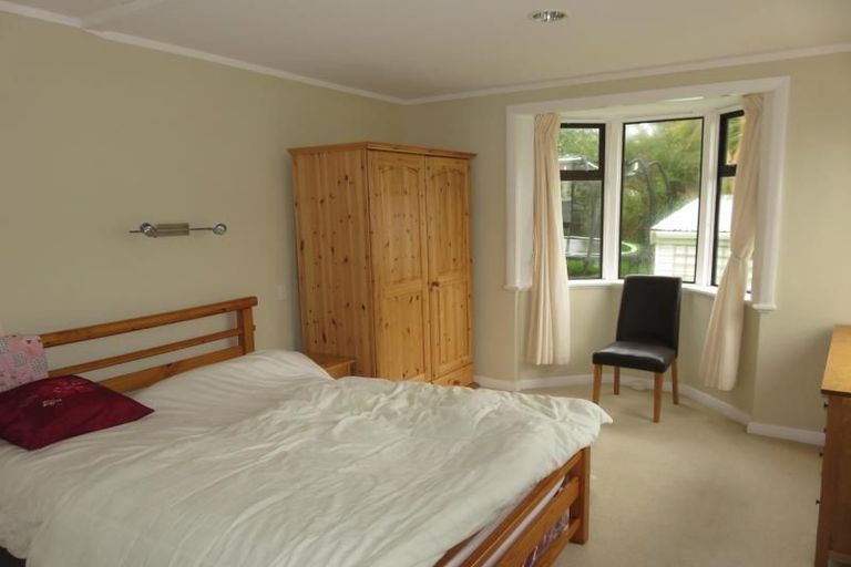 Photo of property in 126 Homebush Road, Khandallah, Wellington, 6035