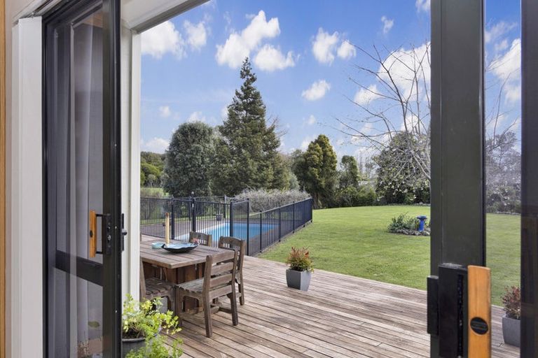 Photo of property in 225 Waitohu Valley Road, Otaki, 5583