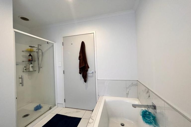 Photo of property in 12 Balmore Crescent, Pokeno, 2402