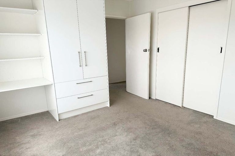 Photo of property in 2/41 Nile Road, Milford, Auckland, 0620