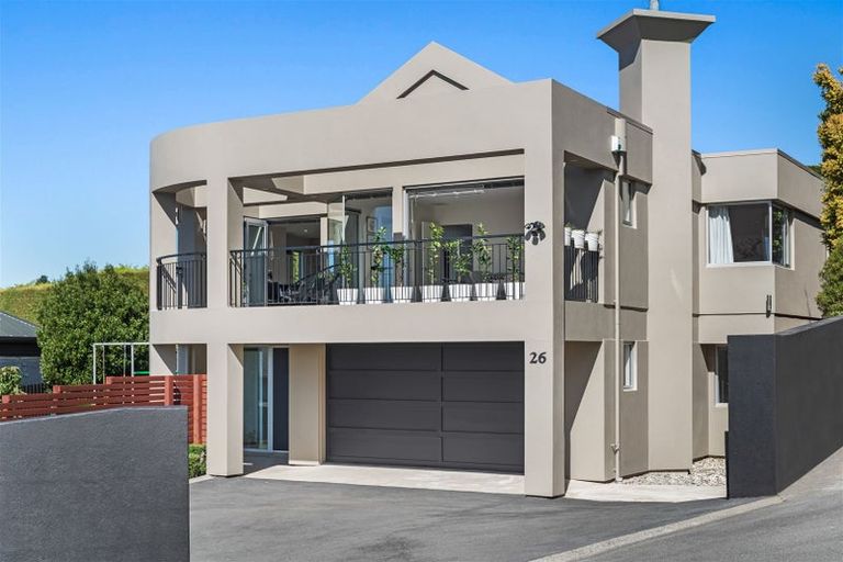 Photo of property in 26 Belleview Terrace, Mount Pleasant, Christchurch, 8081
