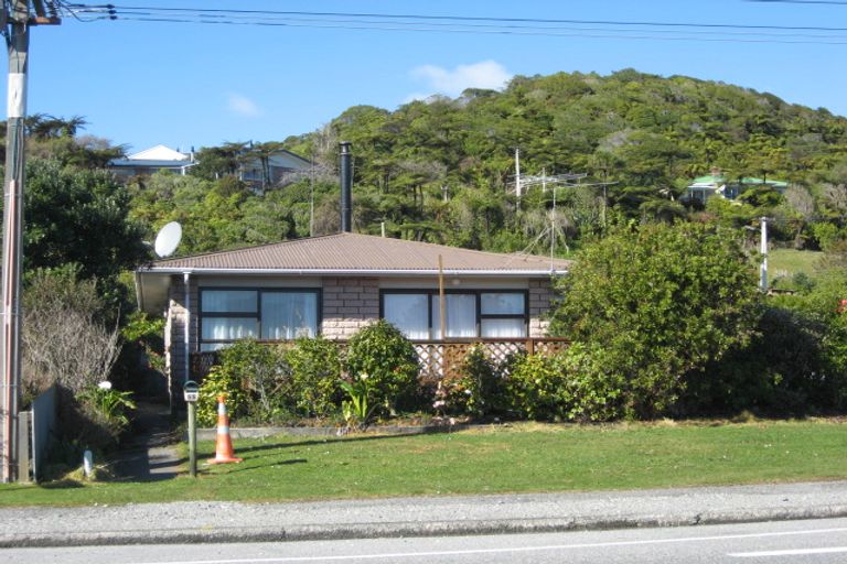 Photo of property in 55 Main South Road, Karoro, Greymouth, 7805