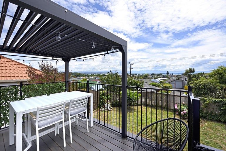 Photo of property in 2/413a Suffolk Road, Stoke, Nelson, 7011