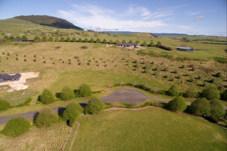 Photo of property in 19 Rangitukua Drive, Kuratau, Turangi, 3381