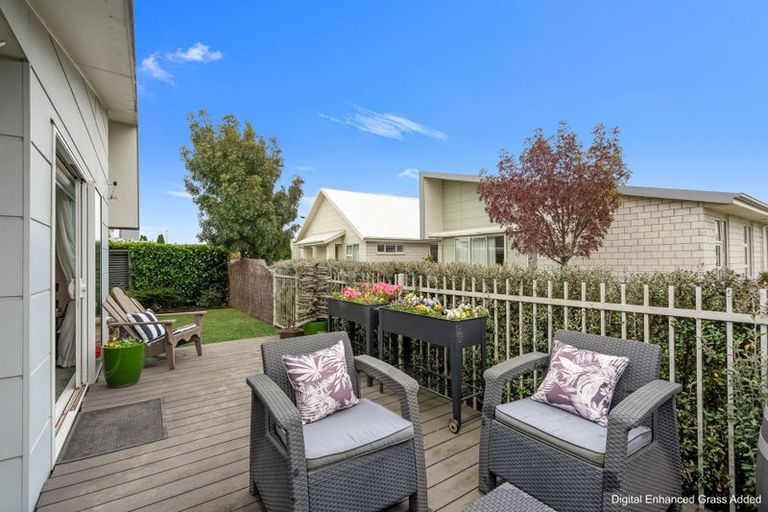 Photo of property in 21 Ashdown Way, Rolleston, 7615