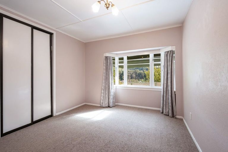 Photo of property in 16 Brunner Street, Nelson South, Nelson, 7010