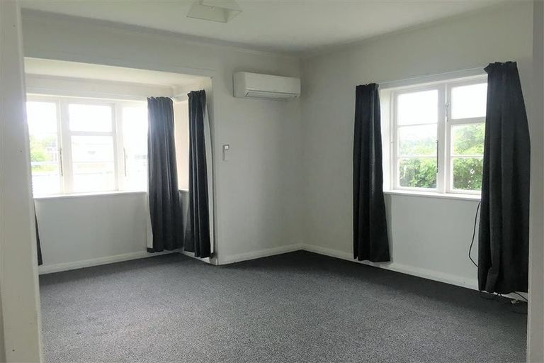 Photo of property in 357 Tay Street, Turnbull Thomson Park, Invercargill, 9810