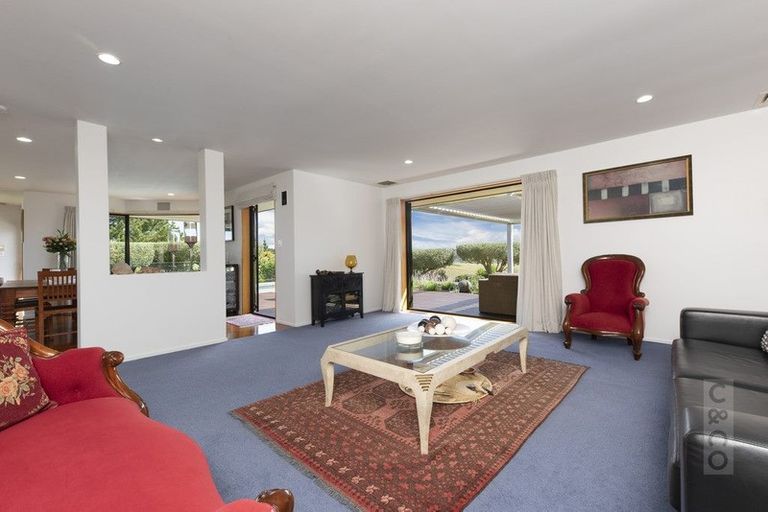 Photo of property in 849 Old North Road, Waimauku, 0882