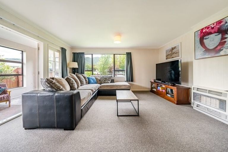 Photo of property in 28a Trafalgar Street, Waiwhetu, Lower Hutt, 5010