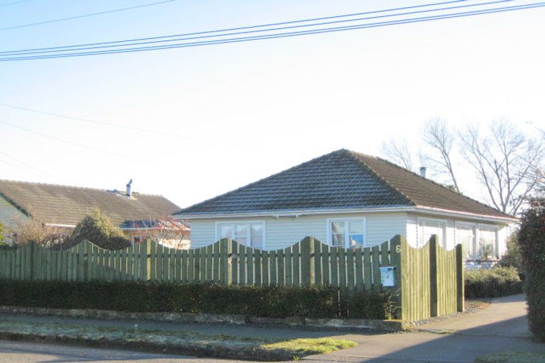 Photo of property in 6 Roberts Road, Hei Hei, Christchurch, 8042