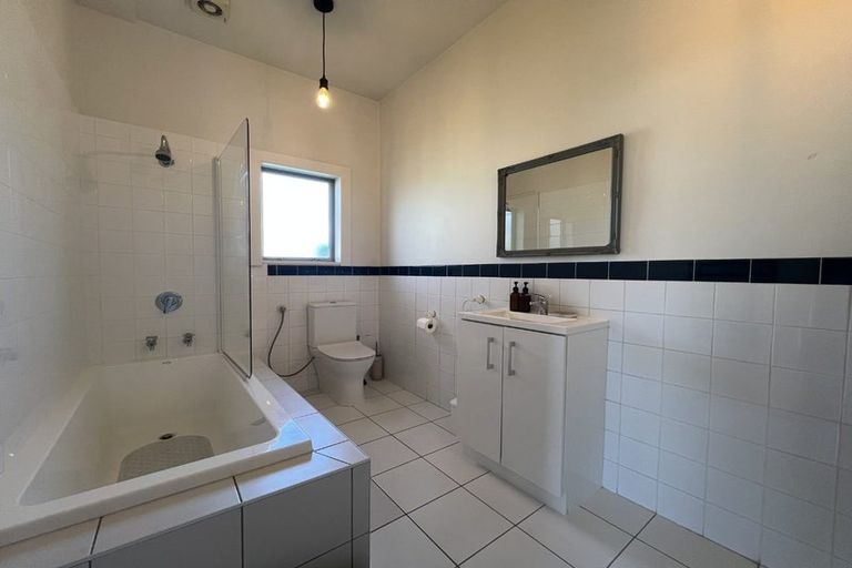 Photo of property in 9 Webb Street, St Albans, Christchurch, 8014