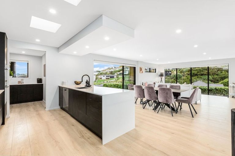 Photo of property in 23 Banks Boulevard, Whitby, Porirua, 5024