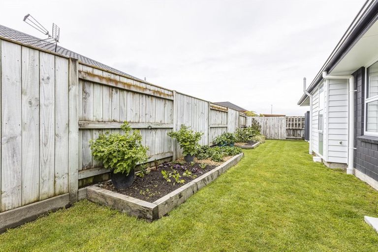 Photo of property in 14a Pegasus Place, Kelvin Grove, Palmerston North, 4414