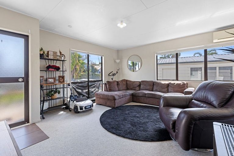 Photo of property in 216b Gravatt Road, Papamoa Beach, Papamoa, 3118