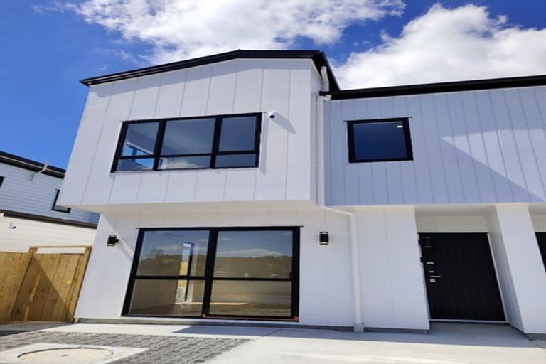 Photo of property in 6 Minhas Road, Papakura, 2110