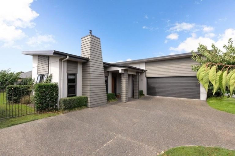 Photo of property in 24 Moonlight Drive, Rototuna North, Hamilton, 3210