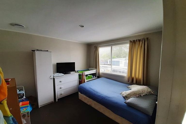 Photo of property in 1/34 Park Estate Road, Rosehill, Papakura, 2113