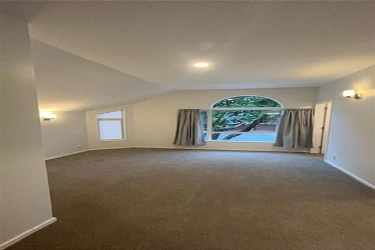 Photo of property in 38b Hinau Street, Woburn, Lower Hutt, 5011