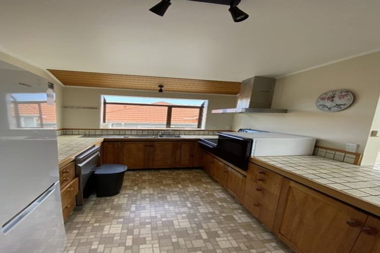 Photo of property in 2a Karamu Street, Ngaio, Wellington, 6035