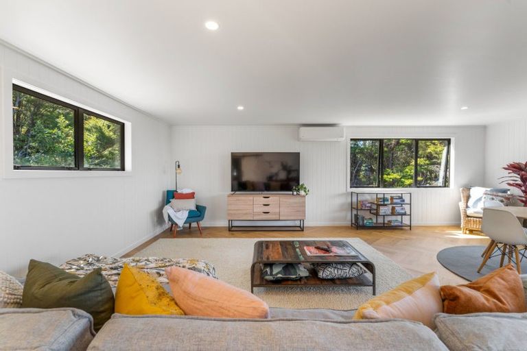 Photo of property in 125c Sailors Grave Road, Pumpkin Hill, Whitianga, 3591