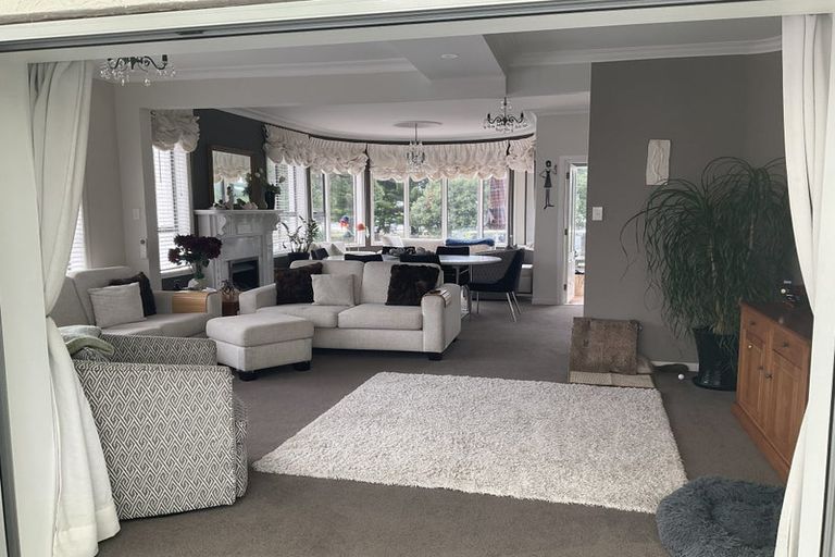 Photo of property in 238 Hibiscus Coast Highway, Orewa, 0931