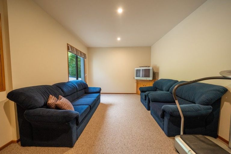 Photo of property in 39 Raeburn Avenue, Otatara, Invercargill, 9879
