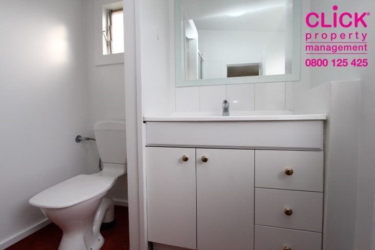 Photo of property in 8 Thorn Street, Caversham, Dunedin, 9012