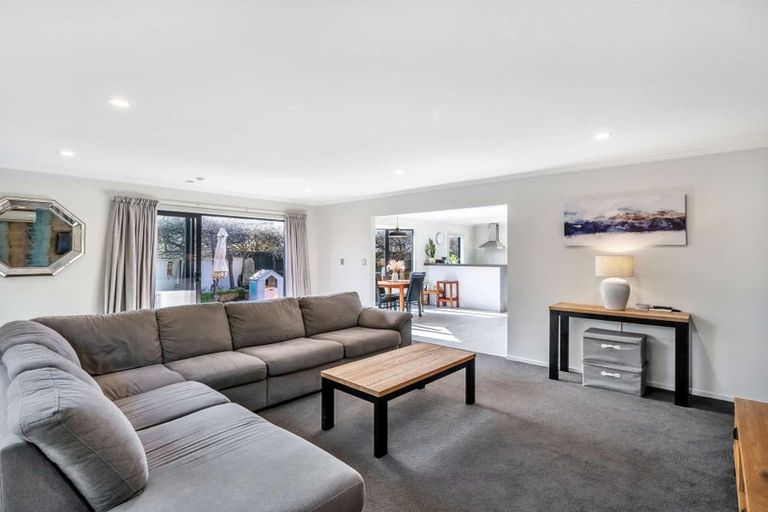 Photo of property in 3/48 Mcfaddens Road, St Albans, Christchurch, 8052